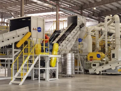 Fábrica de Reciclagem de Geladeiras